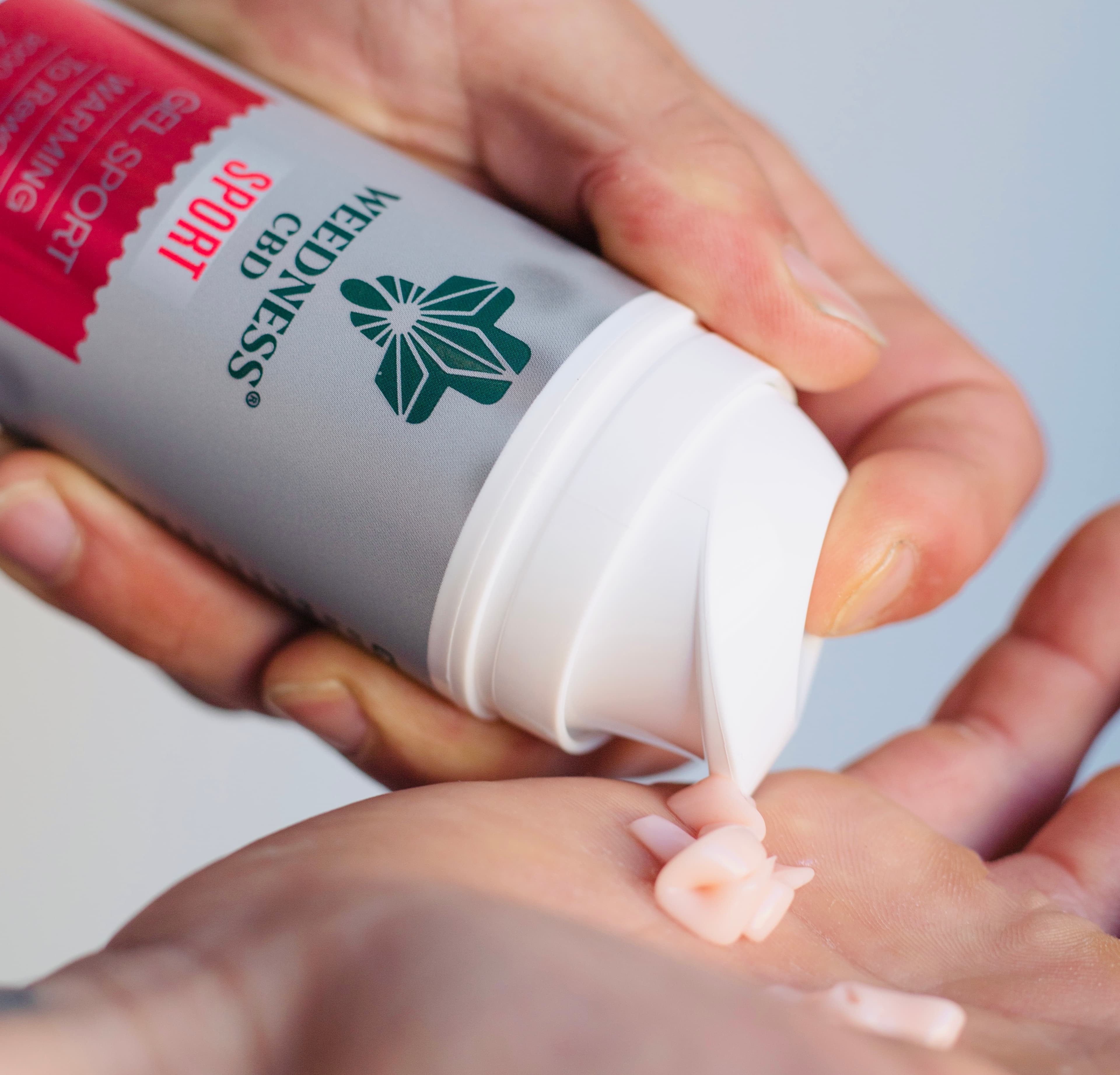 Gel Sport pentru Mușchi și Articulații (Efect Încălzitor) 3000mg CBD | 0 THC